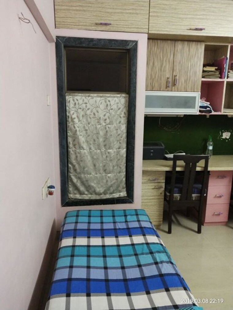 Room, regency-towers 3 Bedroom 1400 Sq.Ft. Apartment In Kavesar Thane 10600326