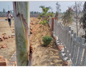   Plot at Krishna Iscon Valley, Gosainganj – for Sale