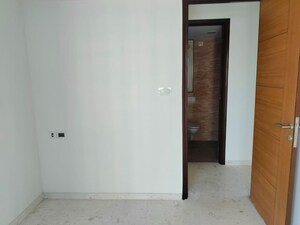 Room in 2 BHK Apartment at Ekta Tripolis, Goregaon West – for Rent