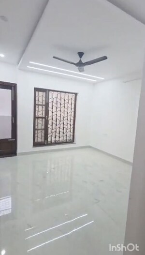 Room in 3 BHK Independent House at Shahastradhara Road – for Rent
