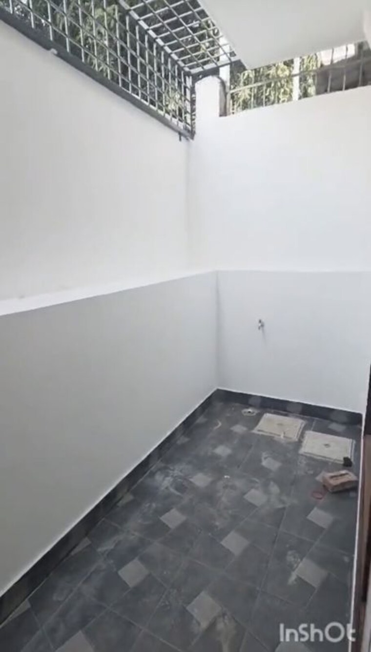 Balcony, shahastradhara road 3 Bedroom 122 Sq.Yd. Independent House In Shahastradhara Road Dehradun 10600324