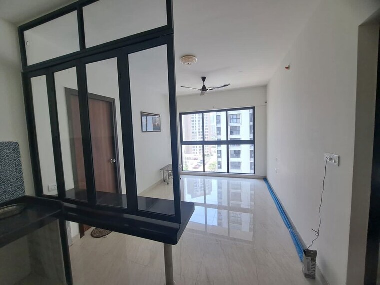 Room, lodha-crown-quality-homes 2 Bedroom 570 Sq.Ft. Apartment In Majiwada Thane 10416591