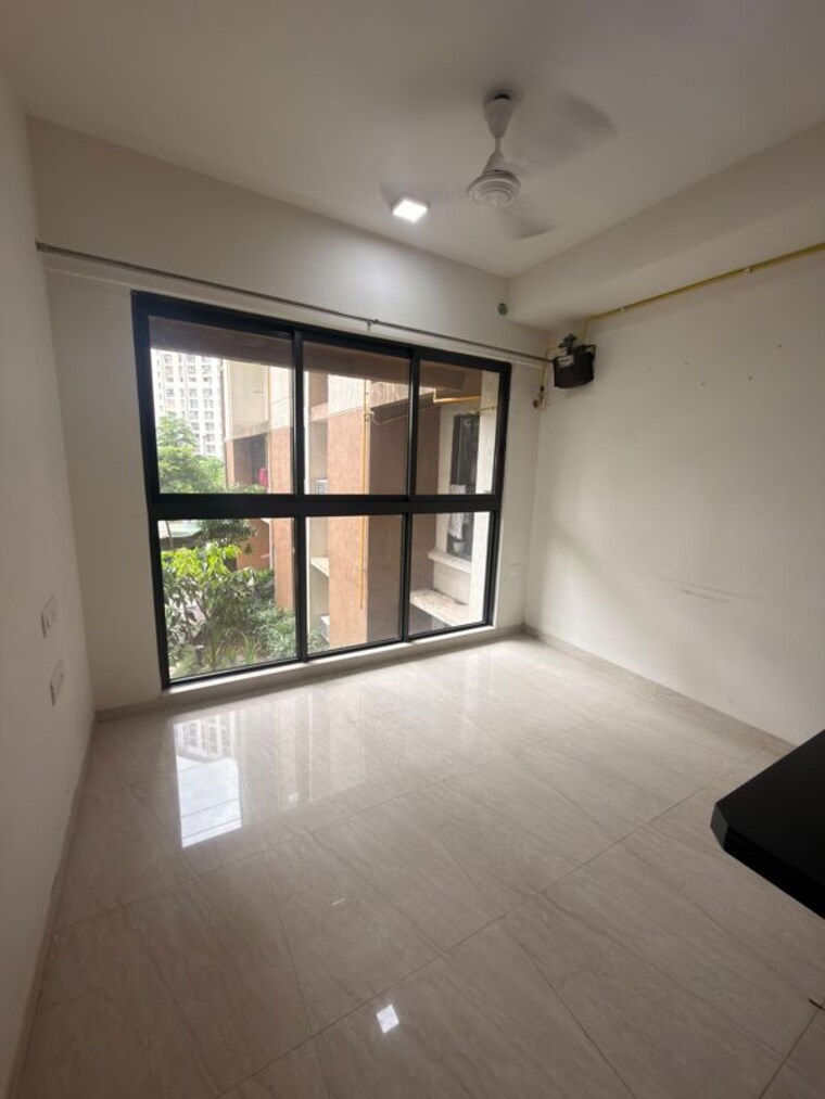 Hall, lodha-crown-quality-homes 1 Bedroom 425 Sq.Ft. Apartment In Majiwada Thane 10600336