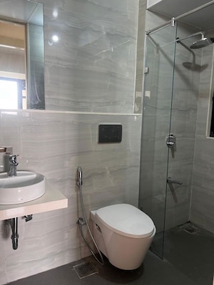 Bathroom in 2 BHK Apartment at Dosti Eastern Bay Phase 2, Wadala – for Sale