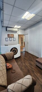 1077 Sq.Ft. Office Space in Hyde Park Andheri