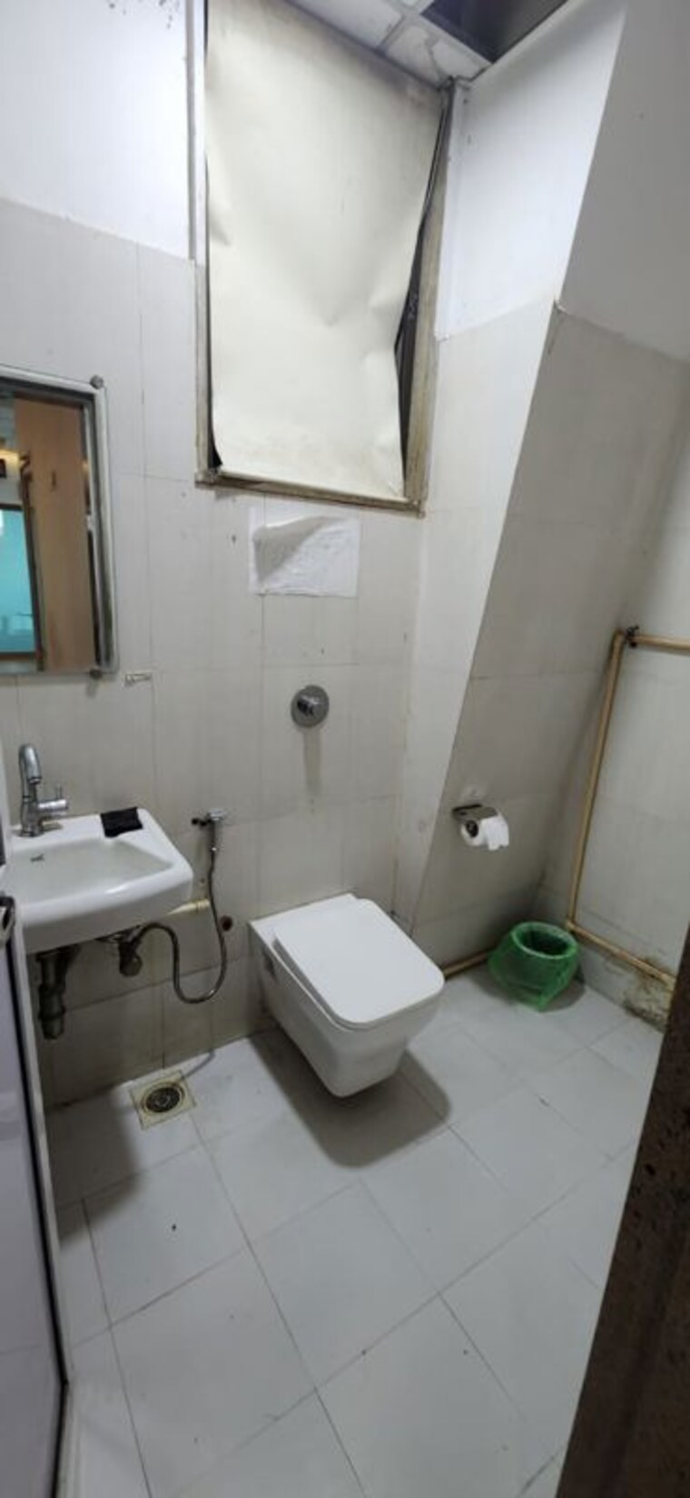 Bathroom, hyde-park-andheri Commercial Office Space 1077 Sq.Ft. In Andheri East Mumbai 10052586
