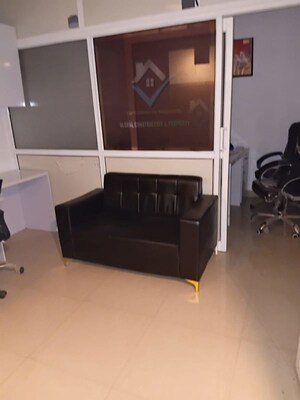 Team Area in  Office Space at Gaur City Mall, Sector 4 Greater Noida – for Rent