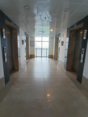 Lift in  Office Space at Gaur City Mall, Sector 4 Greater Noida – for Rent
