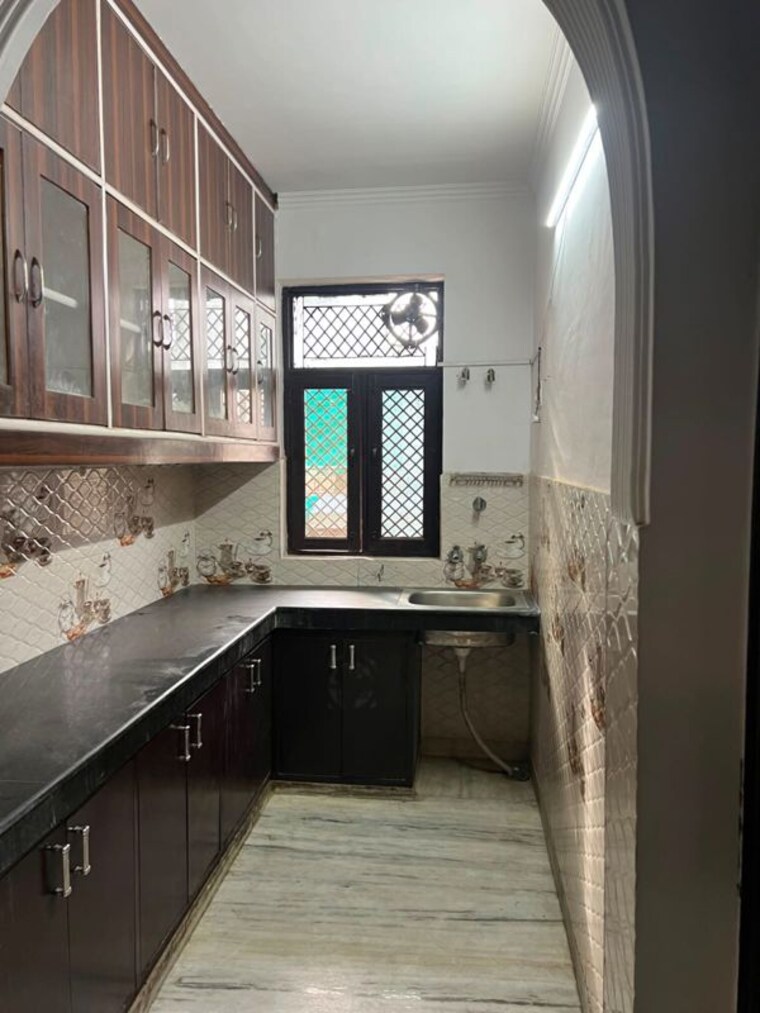 Kitchen, sector 10a 2 Bedroom 161 Sq.Yd. Villa In Sector 10a Gurgaon 10600413