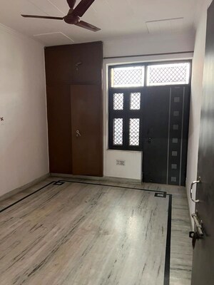 Room in 2 BHK Villa at Sector 10a – for Sale