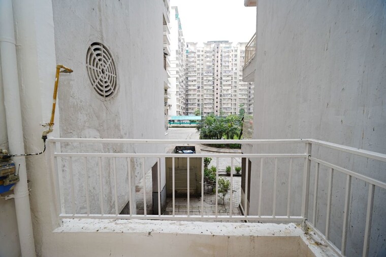 Balcony, supertech-ecociti 2 Bedroom 1295 Sq.Ft. Apartment In Sector 137 Noida 10600424