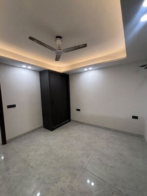 Room in 2 BHK Builder Floor at Freedom Fighters Vihar – for Rent