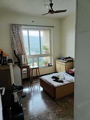 2 BHK Apartment For Rent in Hiranandani Meadows, Manpada