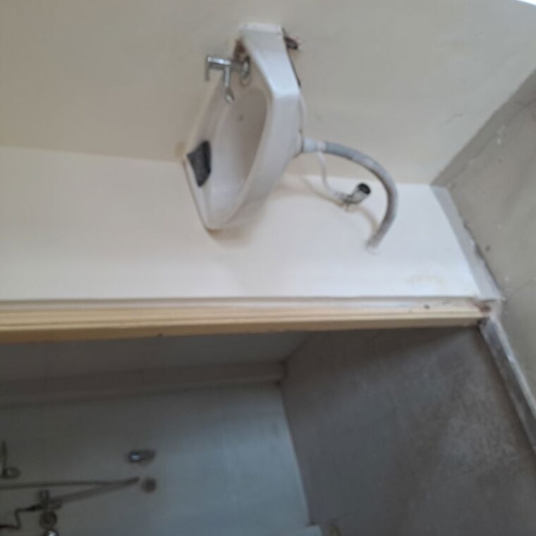 Bathroom, unnati-woods-chs 1 Bedroom 420 Sq.Ft. Apartment In Kasarvadavali Thane 10600437