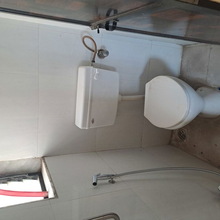 Bathroom, unnati-woods-chs 1 Bedroom 420 Sq.Ft. Apartment In Kasarvadavali Thane 10600437