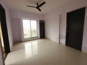 Room in 2 BHK Apartment at 38 Park Majestique Phase 3, Undri – for Rent