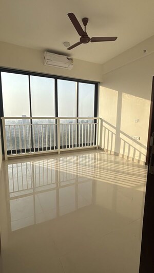 Room in 2 BHK Apartment at Divyam Residency, Malad East – for Rent
