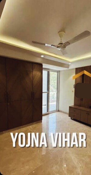  Plot For Sale in Yojna Vihar