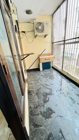 Balcony in 3 BHK Builder Floor at Panchsheel Enclave – for Rent