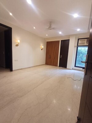 4 BHK Builder Floor For Rent in Nehru Enclave