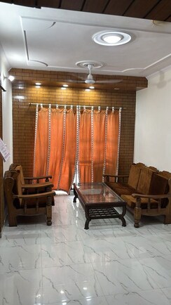 2 BHK + Store Room Apartment For Rent in DDA Akshardham Apartments