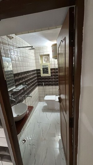 Attached Bathroom in 2 BHK Apartment at Sector 19 Dwarka – for Rent