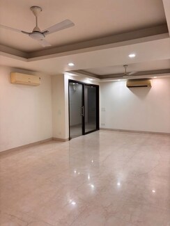 3 BHK Builder Floor For Rent in Sukhdev Vihar