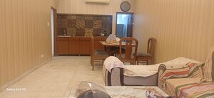 Living Room in 2 BHK Builder Floor at Sector 44 – for Rent