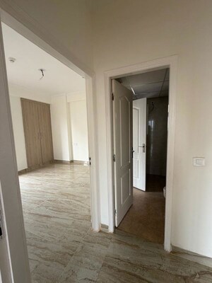 Building Lobby in 2.5 BHK Apartment at Gaur City 2 - 14th Avenue, Sector 16c Greater Noida – for Sale