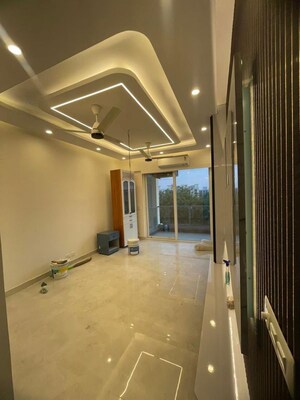 Building Lobby in 3 BHK Apartment at Signature Global City, Sector 37d – for Rent
