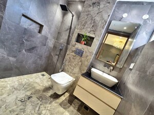 Bathroom in 3 BHK Apartment at Patiala Road – for Sale