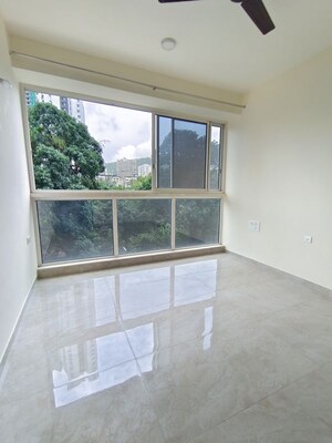 Room in 2 BHK Apartment at Tata Serein, Pokhran Road No Two – for Rent