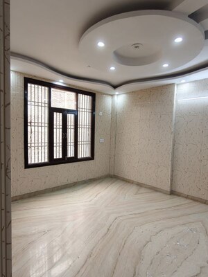 Room in 2 BHK Builder Floor at Ashok Nagar – for Sale