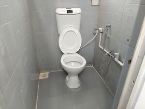 Bathroom in 1 BHK Villa at Satellite – for Rent