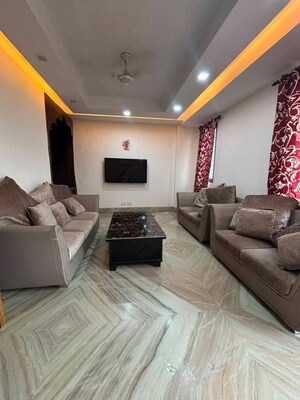 3 BHK Builder Floor For Rent in Shivalik Colony