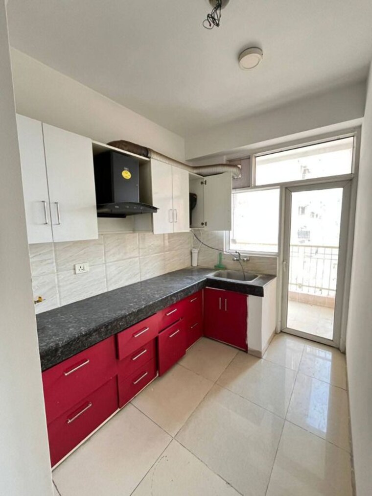 Kitchen, amrapali-centurian-park 2.5 Bedroom 990 Sq.Ft. Apartment In Tech Zone 4 Greater Noida Greater Noida 10600567