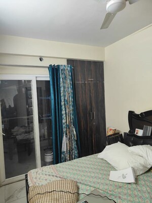 Bedroom in 3 BHK Builder Floor at Vasundhara Pride, Vasundhara Sector 16 – for Rent