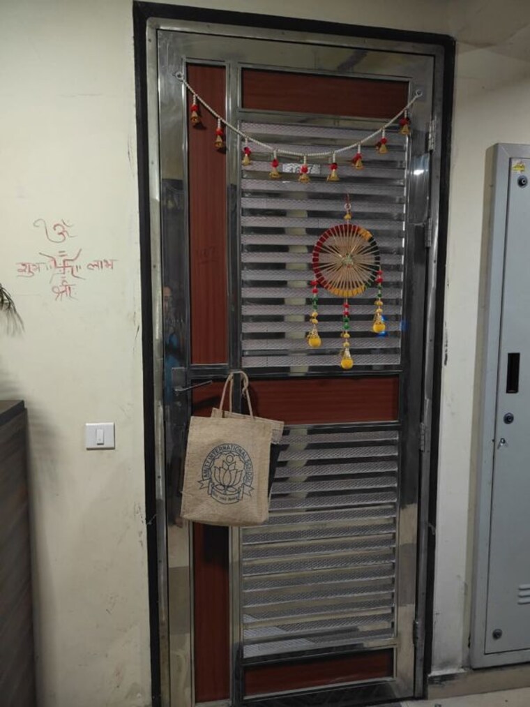 Bathroom, vasundhara-pride 3 Bedroom 1500 Sq.Ft. Builder Floor In Vasundhara Sector 16 Ghaziabad 10600541