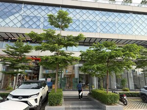  Shop For Sale in BPTP District Walk, Sector 81