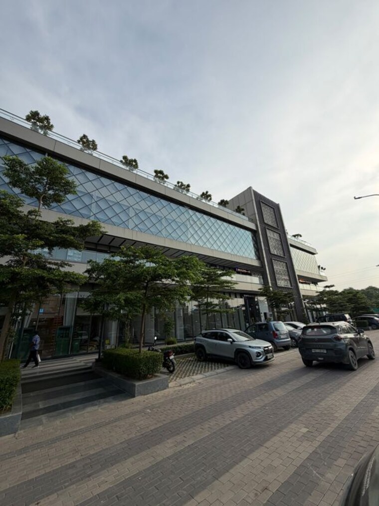 Exterior View, bptp-district-walk Commercial Shop 500 Sq.Ft. In Sector 81 Faridabad 10600585