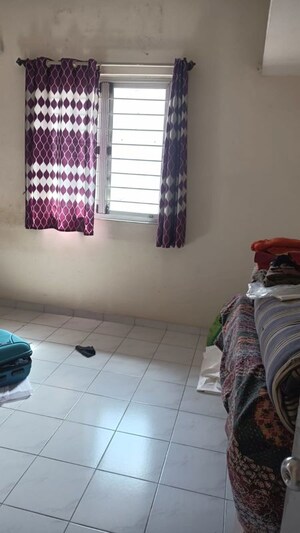 Parking in 2.5 BHK Apartment at Shrawandhara Apartment, Hadapsar – for Rent