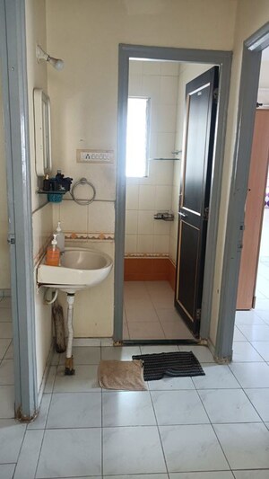 Bathroom in 2.5 BHK Apartment at Shrawandhara Apartment, Hadapsar – for Rent