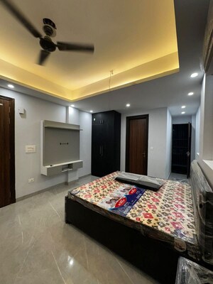 Bedroom in Studio Builder Floor at Sector 45 – for Rent