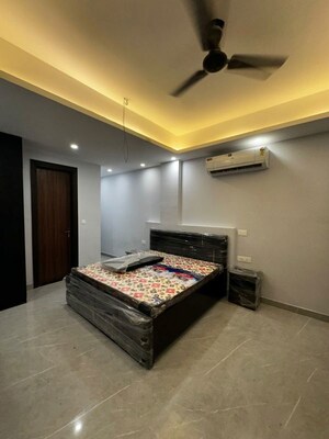 Studio Builder Floor For Rent in Sector 45