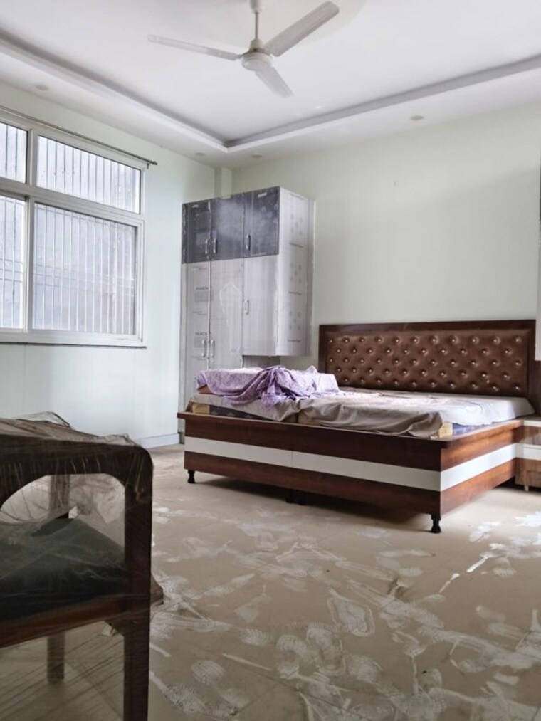 Bedroom, vasundhara-pride 5 Bedroom 2800 Sq.Ft. Builder Floor In Vasundhara Sector 16 Ghaziabad 10600605