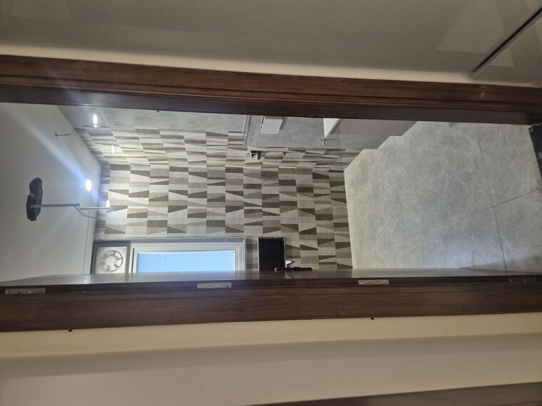undefined, parklands 3 Bedroom 250 Sq.Ft. Builder Floor In Sector 85 Faridabad 10600598