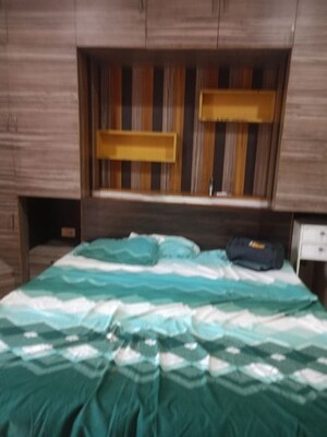 Bedroom in 2 BHK Builder Floor at Sector 21 – for Rent