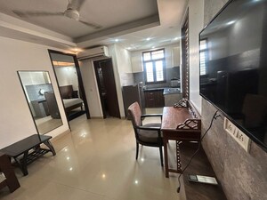 Gym in 1 BHK Builder Floor at Sector 53 – for Rent