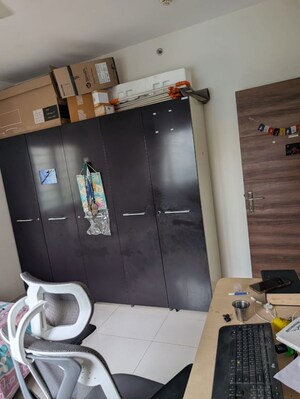 Furnished Amenities in 3 BHK Apartment at Narsingi – for Rent