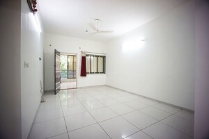 Room in 4 BHK Independent House at Vavol – for Sale